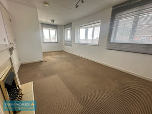 Lounge- click for photo gallery